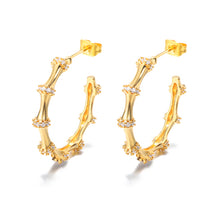Load image into Gallery viewer, Point Crystal Hoops Gold