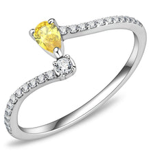 Load image into Gallery viewer, Pear Crystal Ring - LeyeF Co. Global Jewelry & Accessories