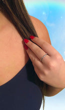 Load image into Gallery viewer, silver twist ring