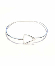 Load image into Gallery viewer, Simple Triangle Bracelet Silver
