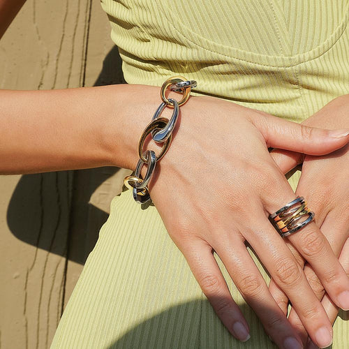 Tricolor Intertwined Statement Ring [variant_title]