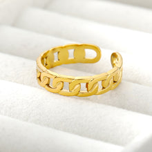 Load image into Gallery viewer, Cuban Link Ring - Adjustable [variant_title]
